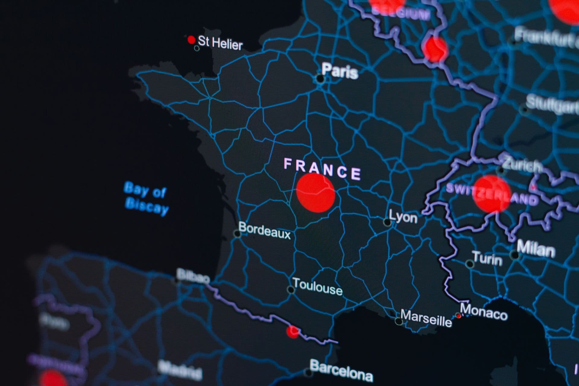 OAT à 10 ans : la France emprunte au taux le plus élevé depuis 2002, portée par une vague mondiale